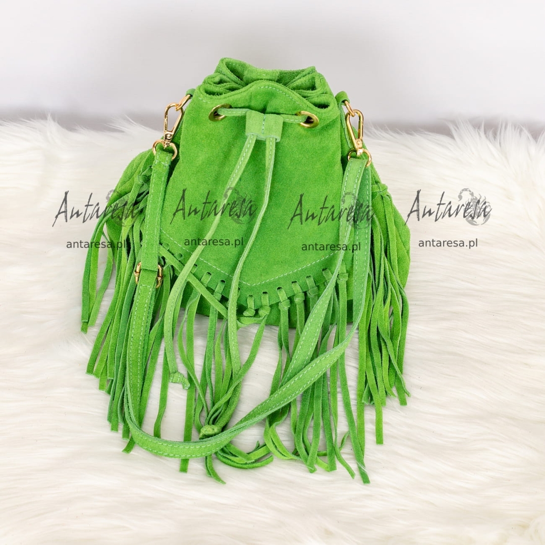 Torebka worek Filanoa z frędzlami skóra zamszowa wiosenna zieleń