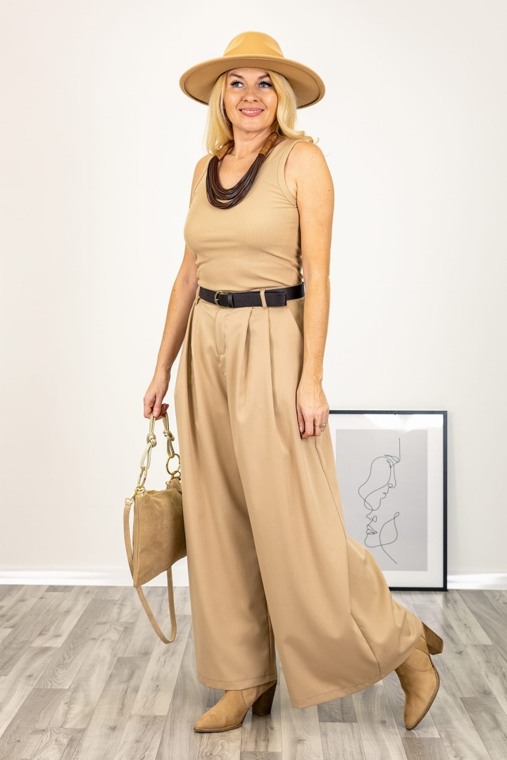 Spodnie z szeroką nogawką i zakładkami i paskiem Maglioloa camelowe