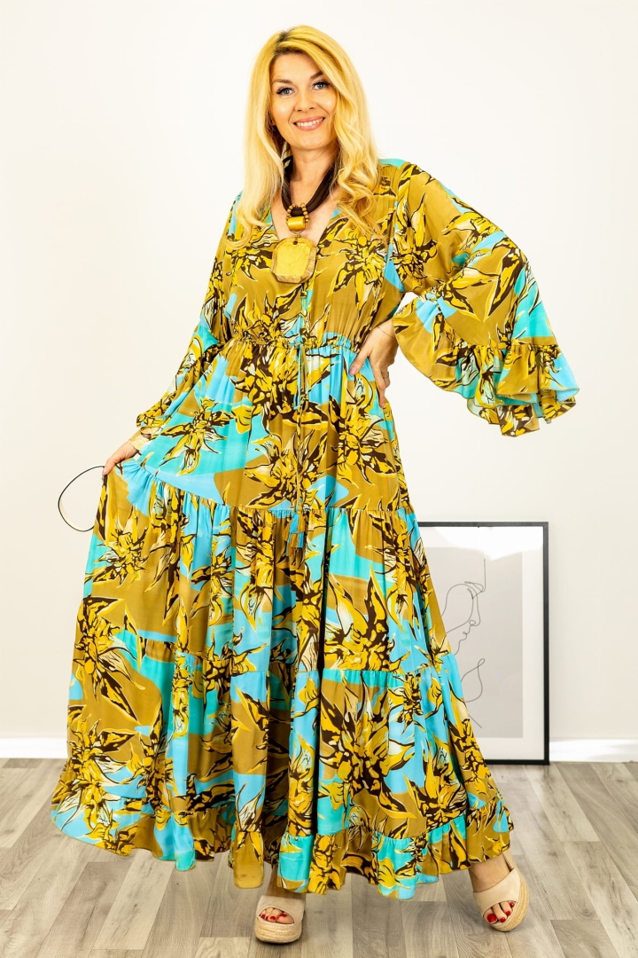 Sukienka jedwabna maxi asymetryczne rękawy print camelowe kwiaty Nuoroa niebieska