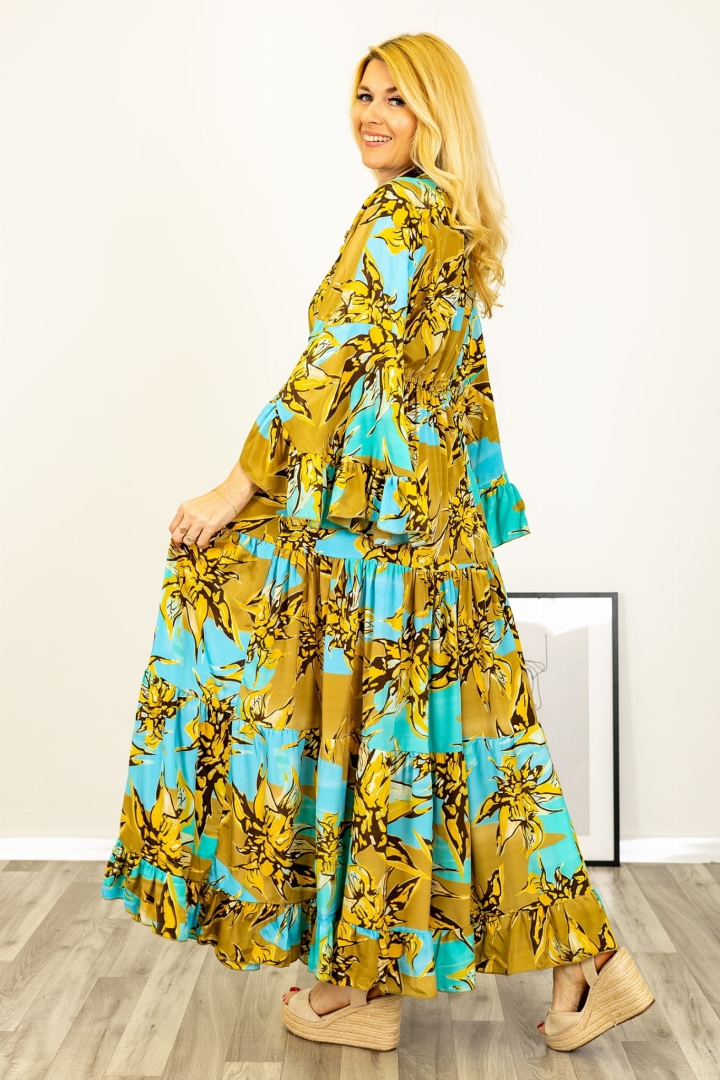 Sukienka jedwabna maxi asymetryczne rękawy print camelowe kwiaty Nuoroa niebieska