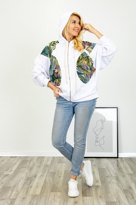 Biała bluza Pinasca na suwak z kwiatowymi wstawkami i kapturem z regulowanymi troczkami