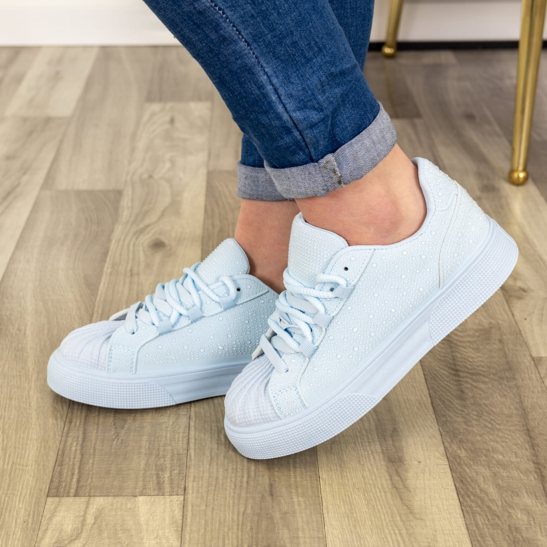 Sneakersy Piobesi w kolorze błękitnym na płaskiej podeszwie z dekoracyjnymi błyszczącymi zdobieniami