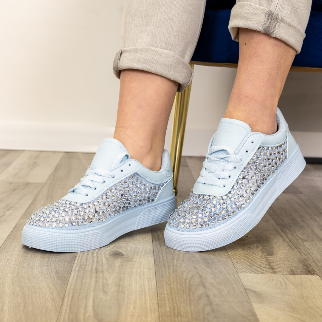 Sneakersy Poirino w kolorze błękitnym z dekoracyjnymi cyrkoniami i masywną podeszwą