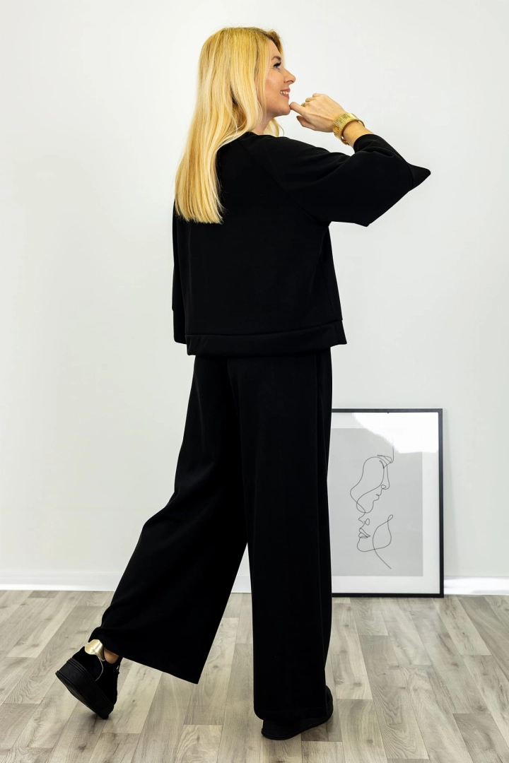 spodnie wide leg Guilmi czarne o luźnym fasonie