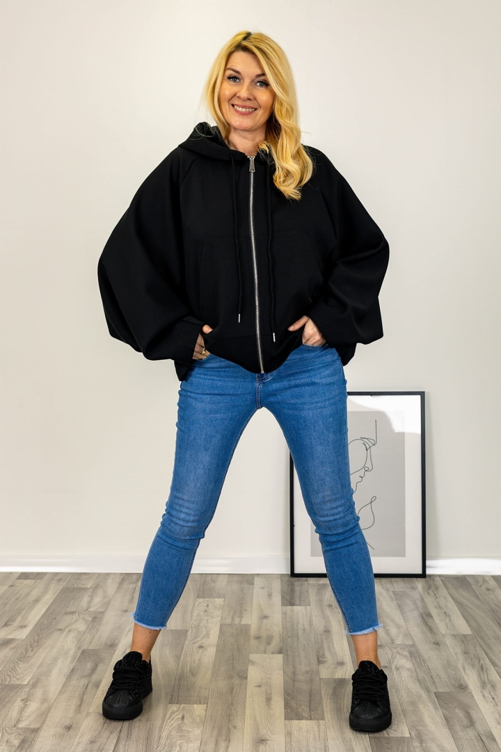 Bluza czarna Geracisiculo zapinana na suwak z kapturem i kieszeniami