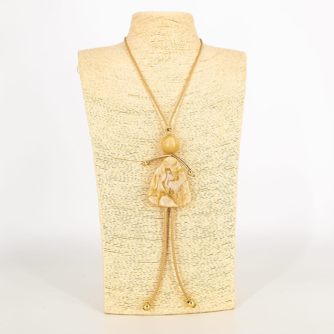 Naszyjnik błyszczący z laleczką na regulowanym sznureczku Campodoroa beżowy ciemny