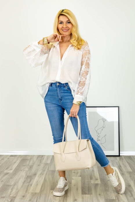 Koszula koronkowa zapinana na guziki z klasycznym kołnierzykiem i długim rękawem Apricena czarna