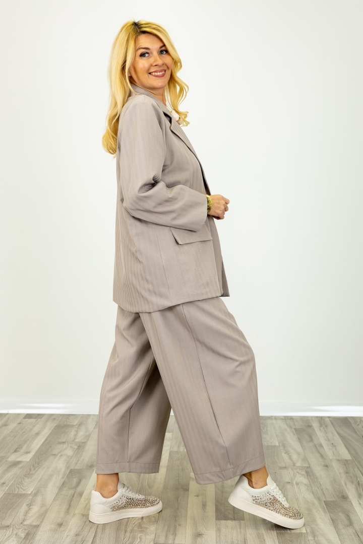 Marynarka Trepalle w kolorze fango o klasycznej formie Antaresa