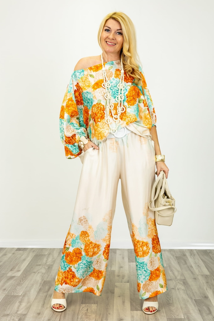 Spodnie La Scola o połysku satynowym, długie z dodatkiem jedwabiu, szerokie nogawki