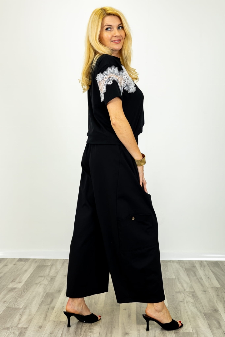 Spodnie na co dzień kuloty w kolorze czarnym