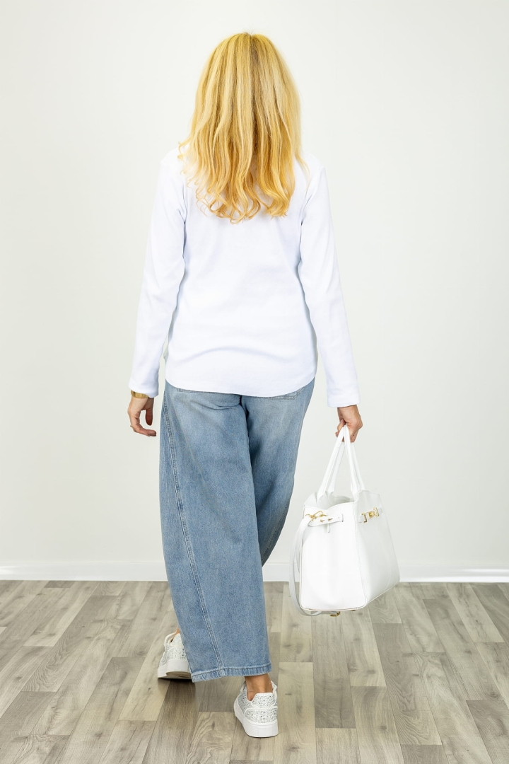 Bluzka Villapriolo biała prążkowana z bawełny długi rękaw dekolt V apaszka w serduszka Antaresa.