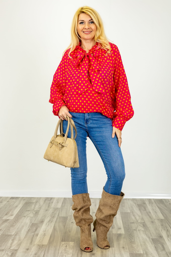 Bluzka w groszki Predosa fuksja z falbanką