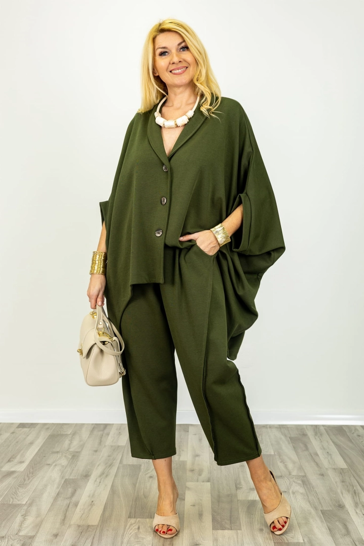 Narzutka żakiet rękaw typu kimono asymetryczna mega oversize  khaki