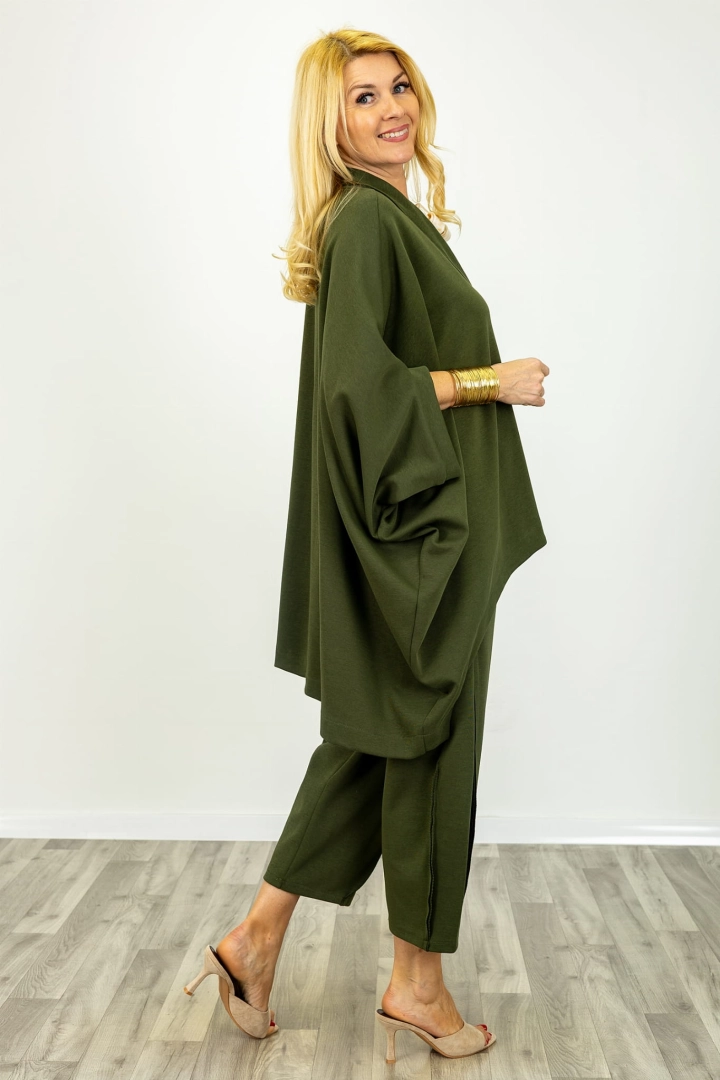 Narzutka oversizowa zapinana na guziki luźna kimono khaki