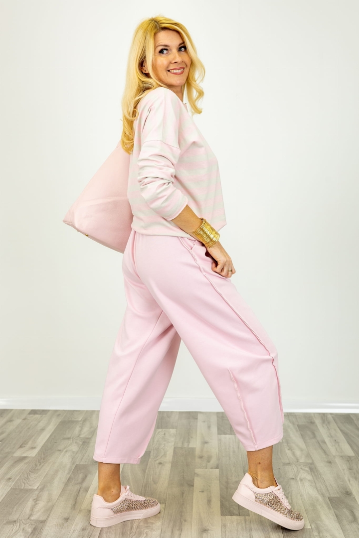 Spodnie  Sutria z przeszyciami w kolorze pudrowy róż