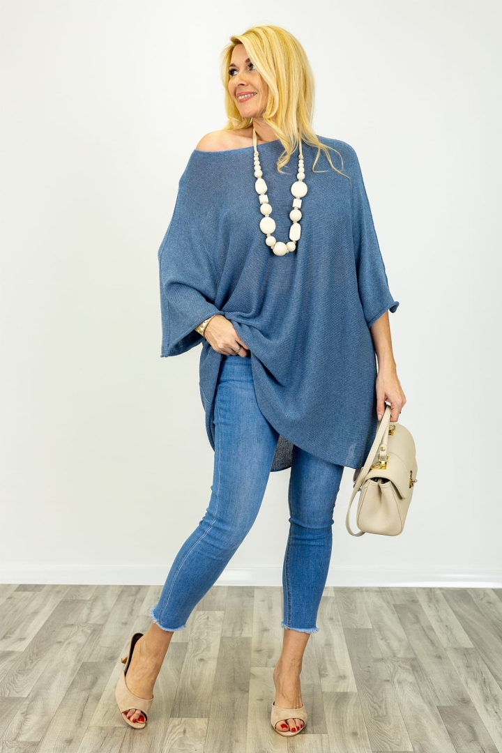 Tunika mega oversize Tornimparte denim blue z cienkiej dzianiny z długim rękawem kimono i okrągłym dekoltem