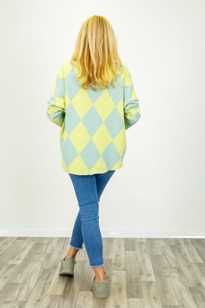Bluzka Cavallermaggiore błękitna z limonkowym w romby z asymetrycznym krojem