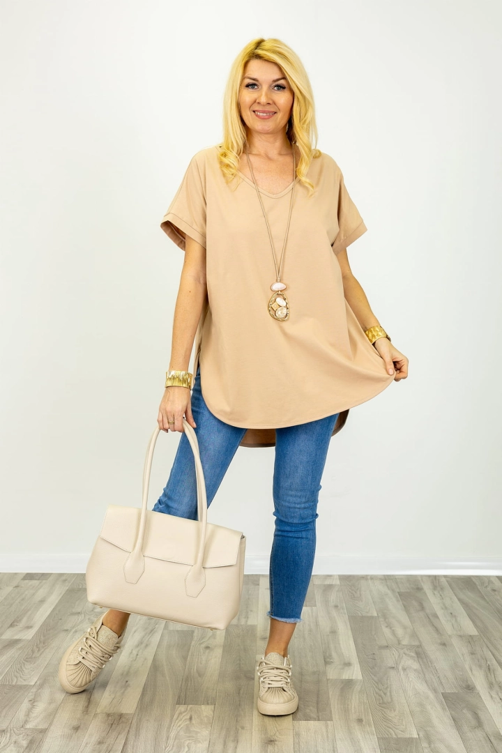 Casualowa tunika damska Palmoria z dekoltem V-neck camelowa