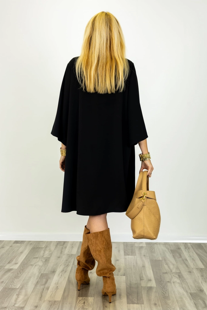 Elegancka sukienka midi oversize z okrągłym dekoltem gładki materiał Portoferraio czarna