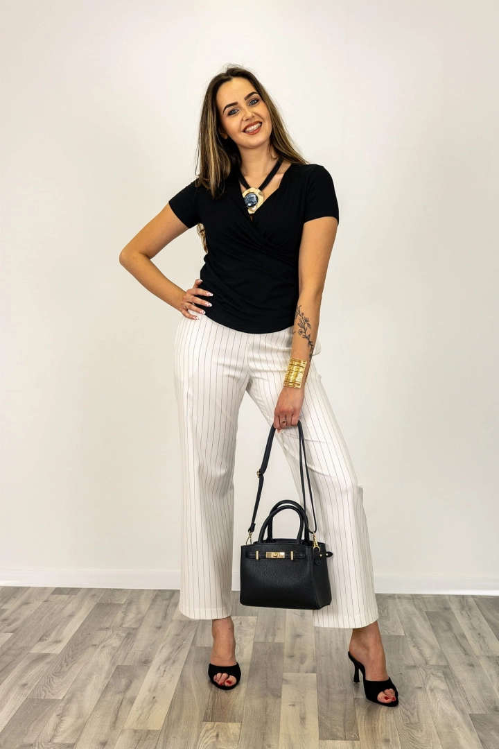 Eleganckie spodnie wide leg Carpanzano białe w prążki z wysokim stanem i szeroką nogawką