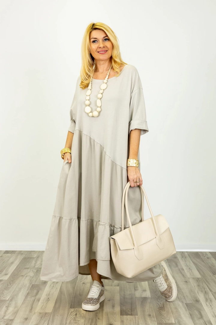Maxi sukienka oversize Agerola beżowa plus size z krótszym przodem