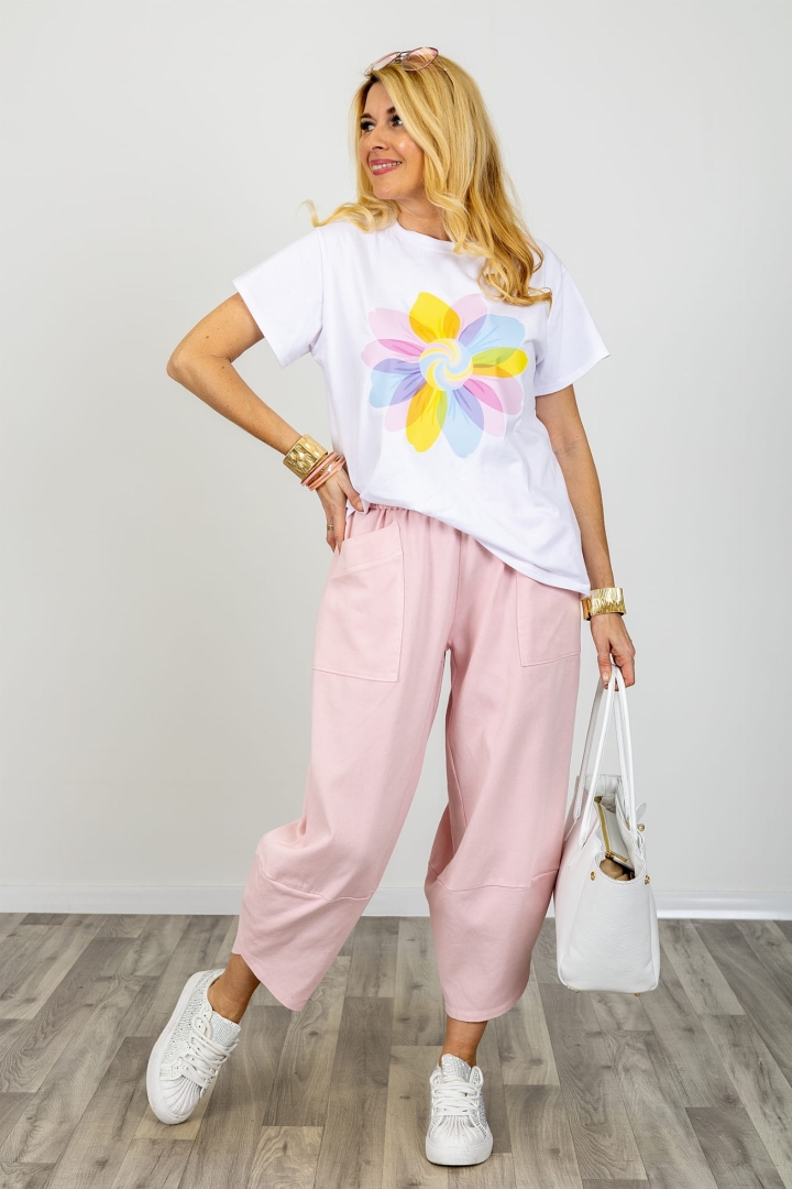 T-shirt  oversize bawełniany z dużym tęczowym kwiatem krótkim rękawem i okrągłym dekoltem  Irsina biały