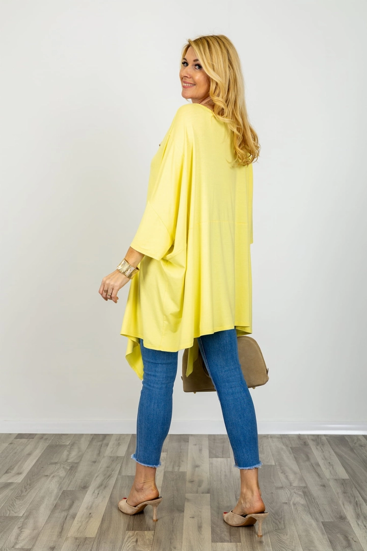Tunika Lericavour pastelowy żółty asymetryczna oversize z okrągłym dekoltem