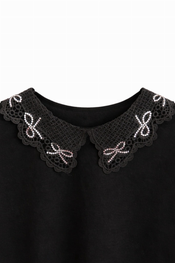 Bluzka Cellenonuovo czarna damska t shirt z ozdobnym kołnierzykiem i krótkim rękawem styl klasyczny