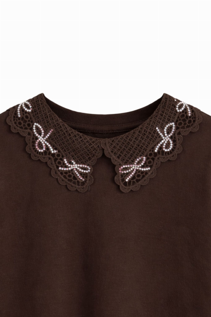 Bluzka Cellenonuovo brązowa damska minimalistyczna z dekoracyjnym kołnierzem i prostym krojem
