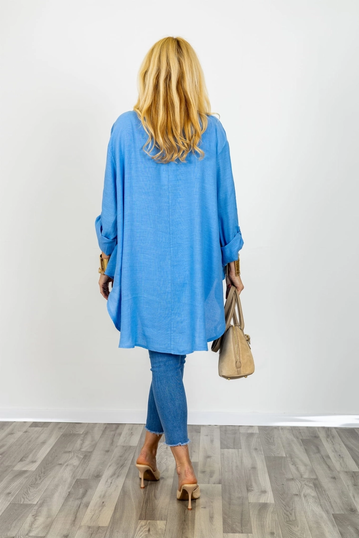 Błękit królewski komplet lniany Brandizzo plus size z topem na ramiączkach i tuniką oversize z dekoltem woda