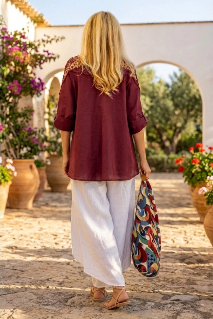 Bluzka damska Fonzaso bordowa oversize styl boho falbanki ażurowe wstawki rękaw podpinany