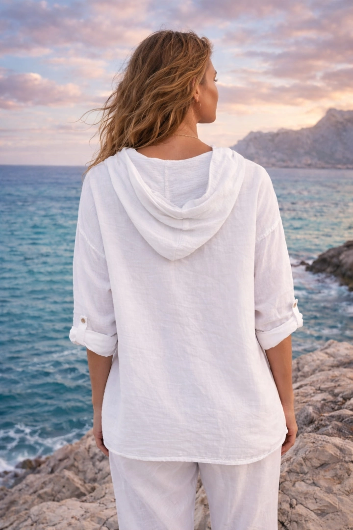 Lniana koszula damska Kalabria biała z podpinanymi rękawami i kieszeniami zapinana na guziki