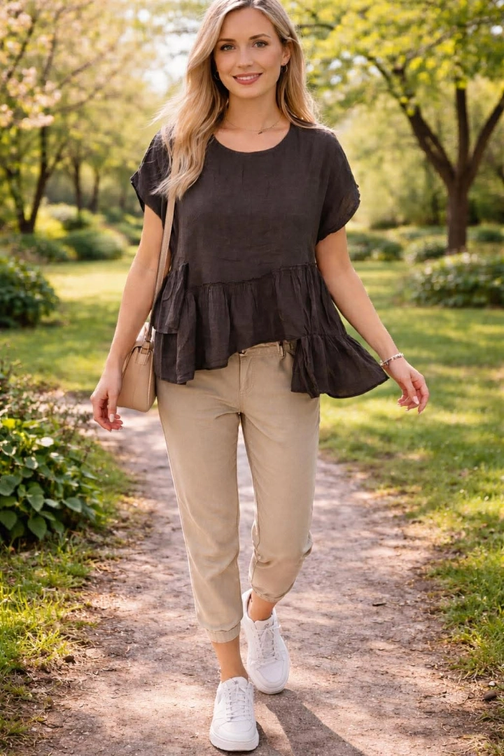 Bluzka oversize lniana Venturina brązowa z falbankami i krótkim rękawem kimono dekolt okrągły