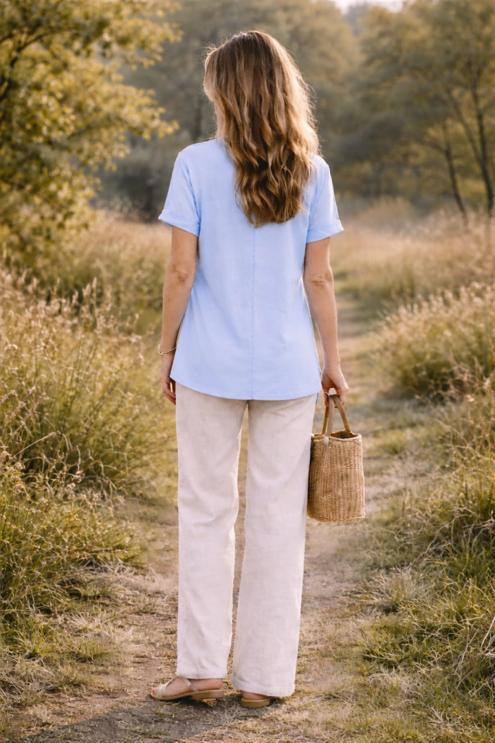 Tunika Berzigala błękitna asymetryczna oversize plus size z marszczeniem na przodzie krótki rękaw okrągły dekolt