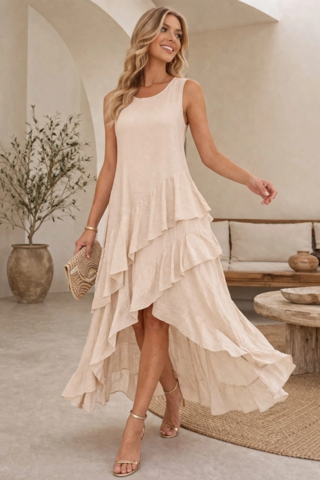 Sukienka midi asymetryczna Custonaci jasno beżowa na szerokich ramiączkach z falbankami i okrągłym dekoltem kreszowana