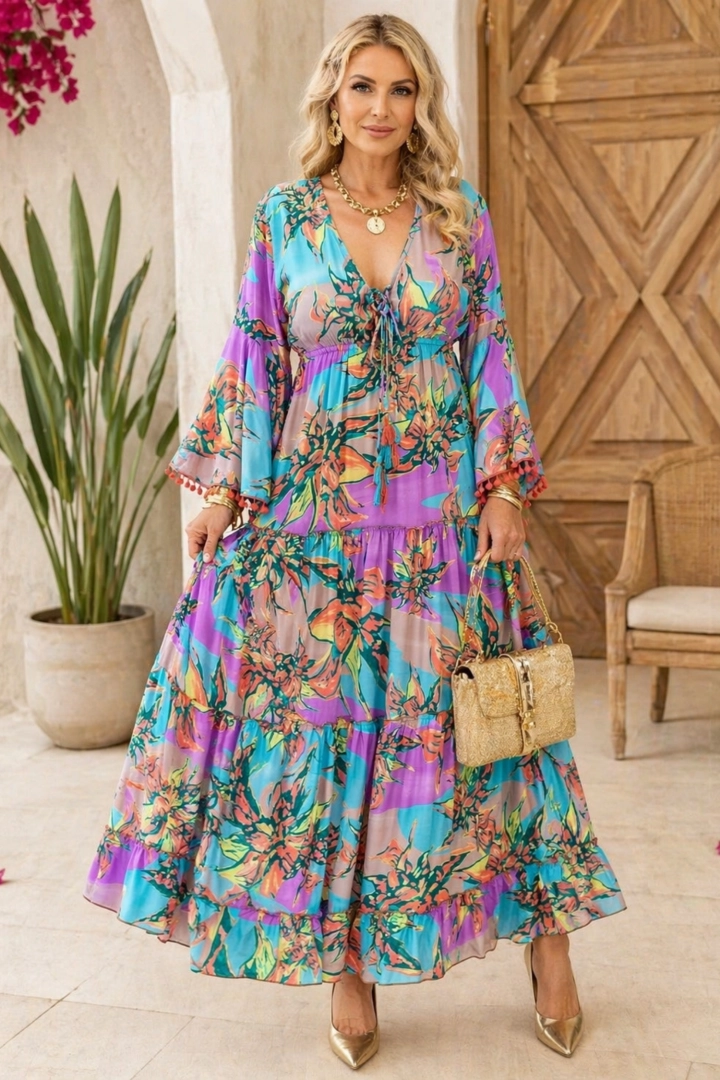 Sukienka jedwabna maxi niebieska boho z wiązaniem przy dekolcie Carsoli