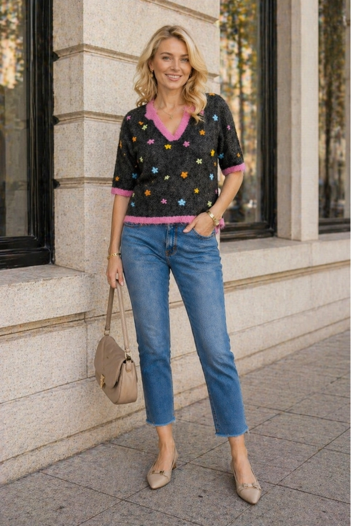 bluzka damska antracytowa z haftem kwiatowym dekolt V krótki rękaw casual Cavallino