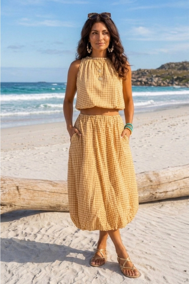 karmelowa spódnica damska midi w kratę rozkloszowana na gumce w pasie beżowa cappuccino Bellimadore