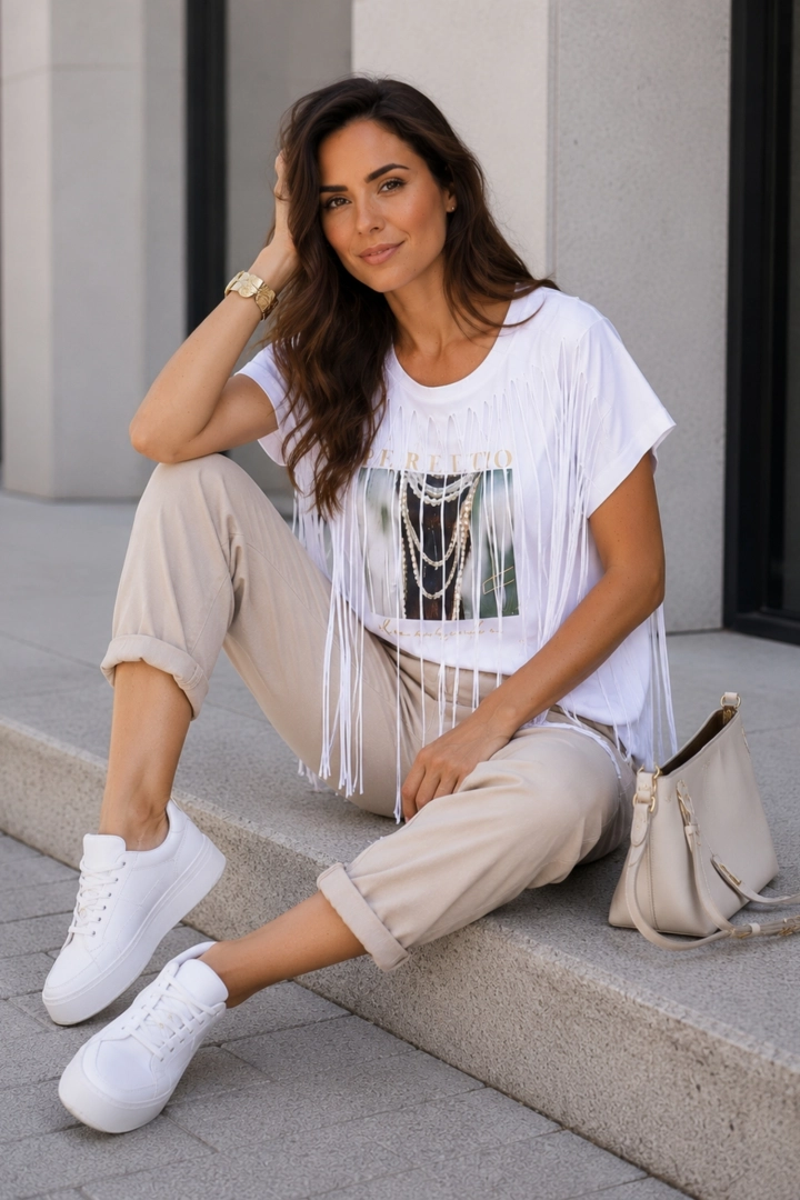 T shirt damski biały oversize z frędzlami Faognano