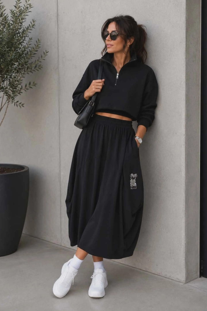 Spódnica damska maxi czarna luźna na gumce z nadrukiem myszki casual styl