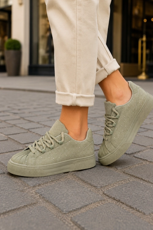 Sneakersy damskie szałwiowe z ozdobnymi detalami i wygodną płaską podeszwą Massimino