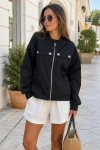 Marynarka czarna casual  na suwak ze stójką i kieszeniami z przodu w sportowym stylu Tonezza
