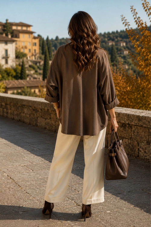 Brązowa narzutka damska Tapogliano plus size z bawełną na jeden guzik