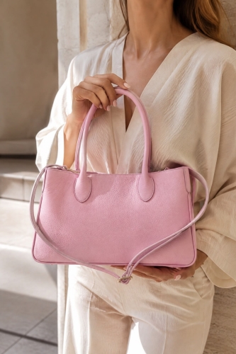 Elegancka torebka shopper skórzana pudrowo różowa z dodatkowym paskiem Escusaguat