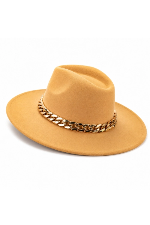 Kapelusz fedora camelowy z szerokim rondem i złotym łańcuszkiem Vilatenim