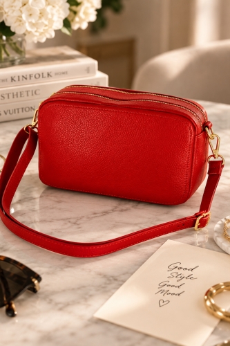 Torebka damska listonoszka czerwona skórzana na ramię i crossbody Benabarre