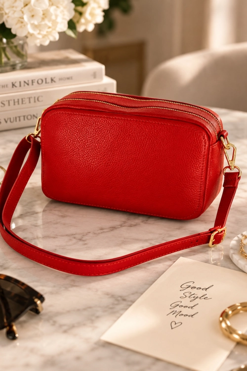 Torebka damska listonoszka czerwona skórzana na ramię i crossbody Benabarre
