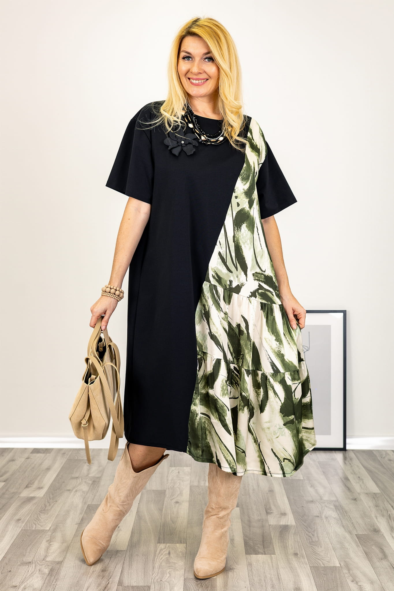 Sukienka print wiosenna impresja Cavadonna czarna z khaki
