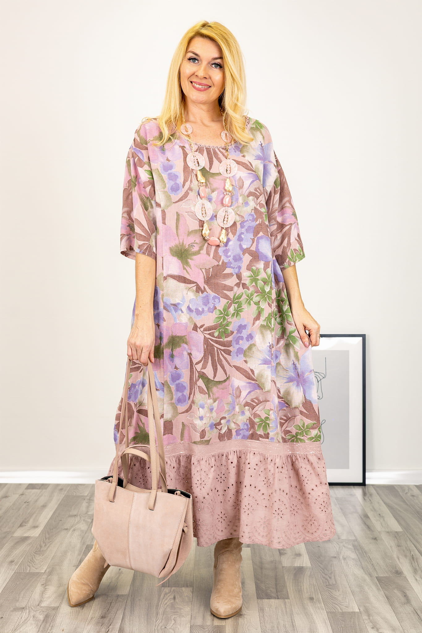 Lniana sukienka Arsiccia oversize w kwiaty pudrowy róż